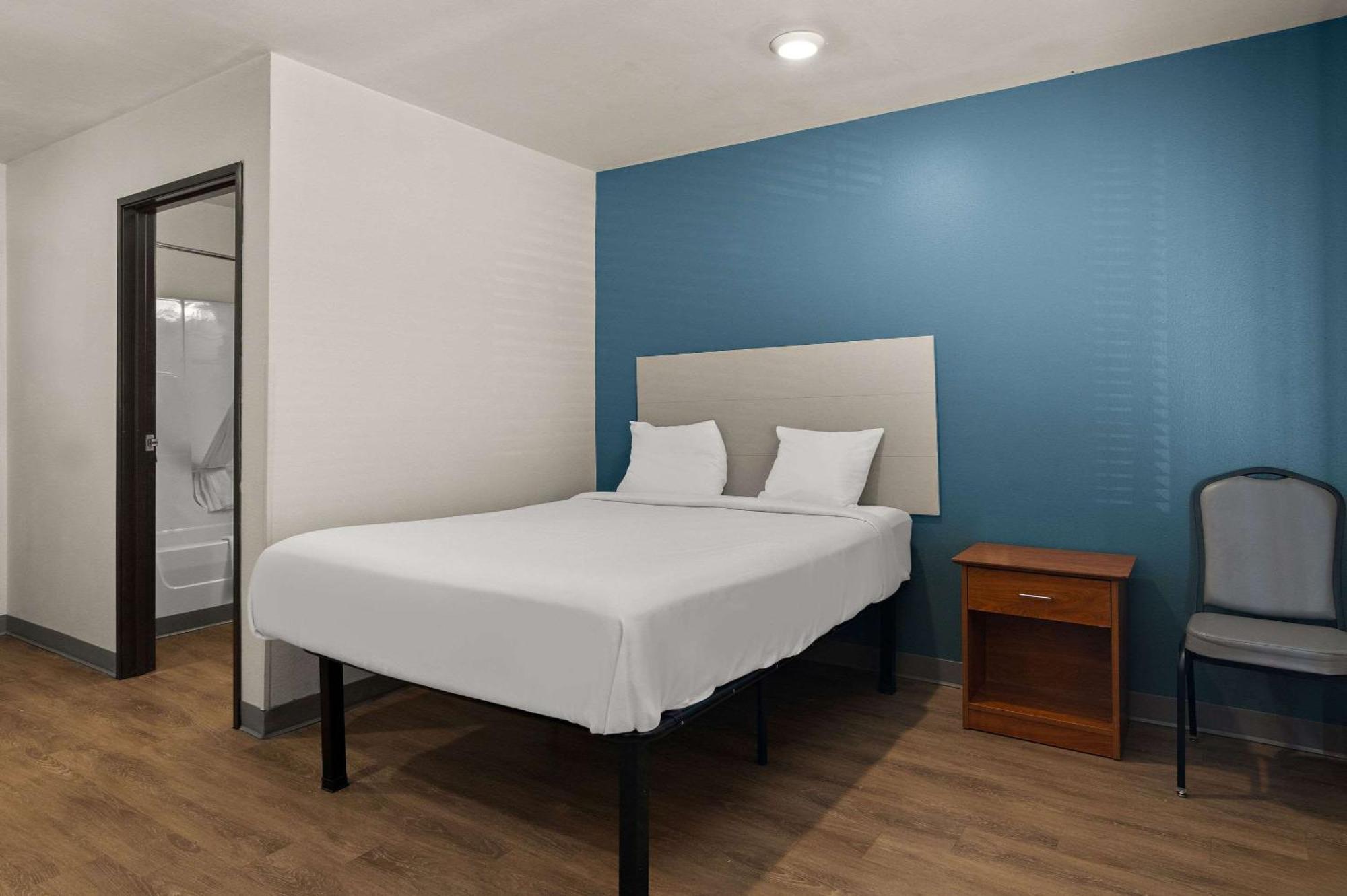Woodspring Suites Champaign Near University Kültér fotó