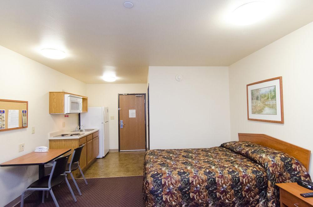 Woodspring Suites Champaign Near University Kültér fotó