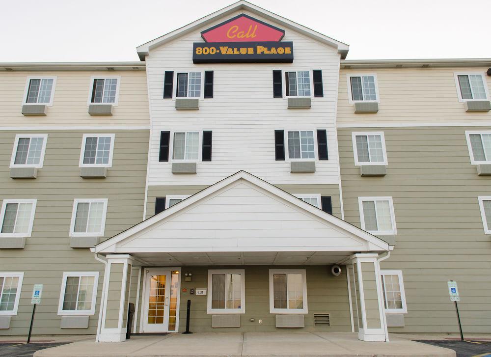 Woodspring Suites Champaign Near University Kültér fotó