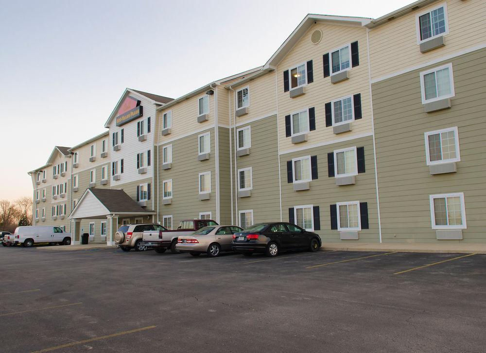Woodspring Suites Champaign Near University Kültér fotó