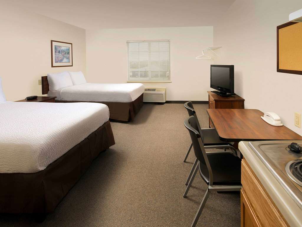 Woodspring Suites Champaign Near University Szoba fotó